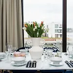 Apartament Sol Marina Wyspa Sobieszewska I - Loftaffair Collection Wislinka